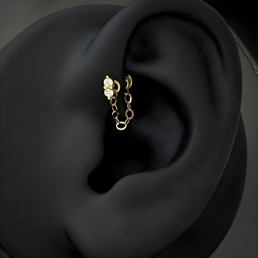 Helix Anti Forward piercing earring gold 