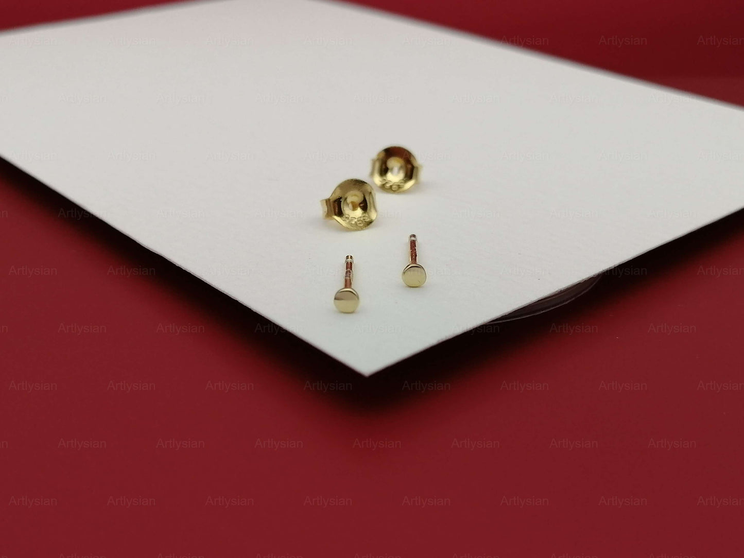 Gold Stud Earrings - Sirkel - Enkle og Minimalistiske