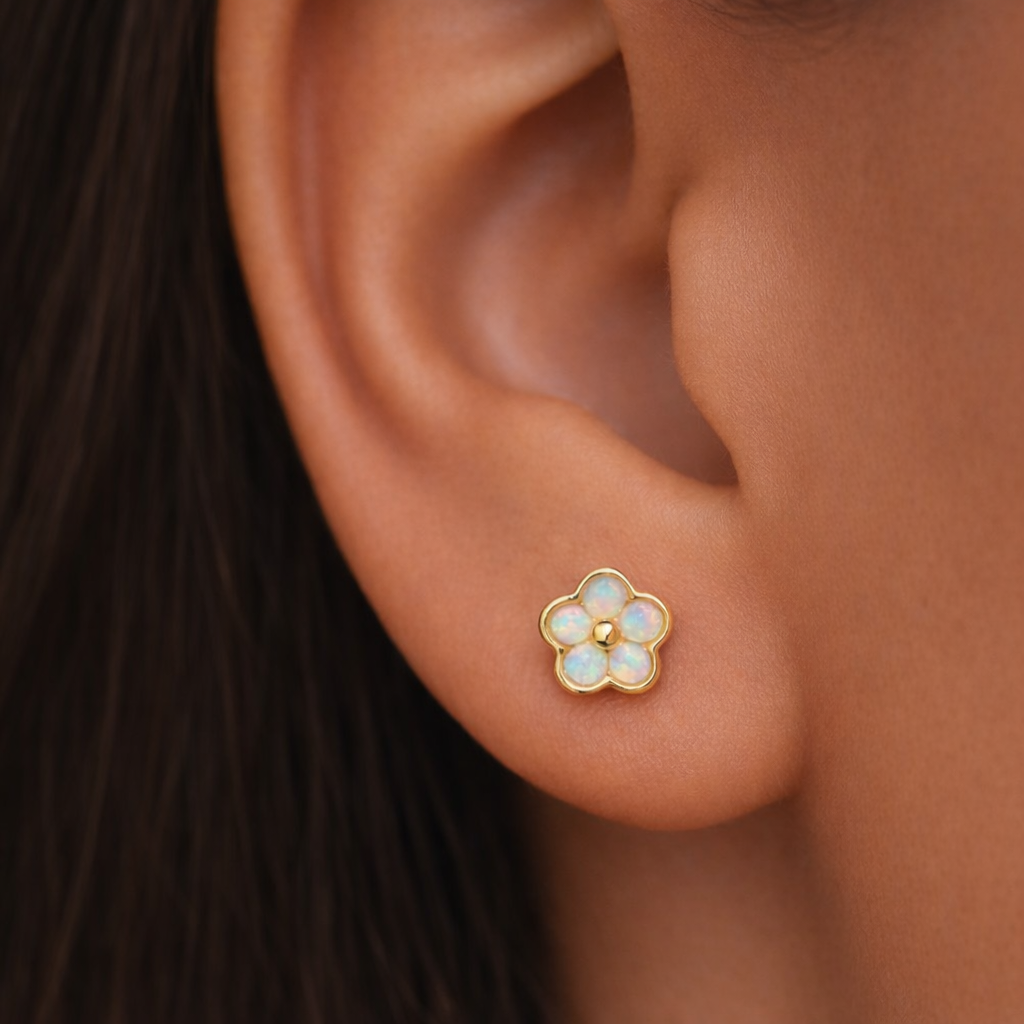 Dainty stud earring for women in gold with opals