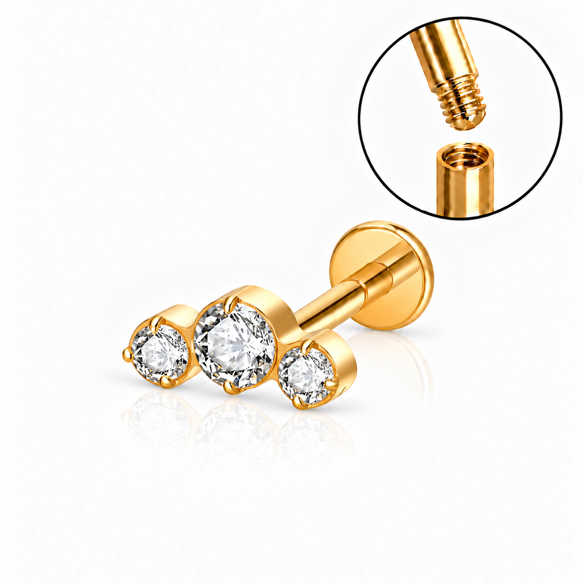 Flatback-øredobber i ASTM F136 titan, fine til upper lobe piercing og minimalistisk ørestyling.